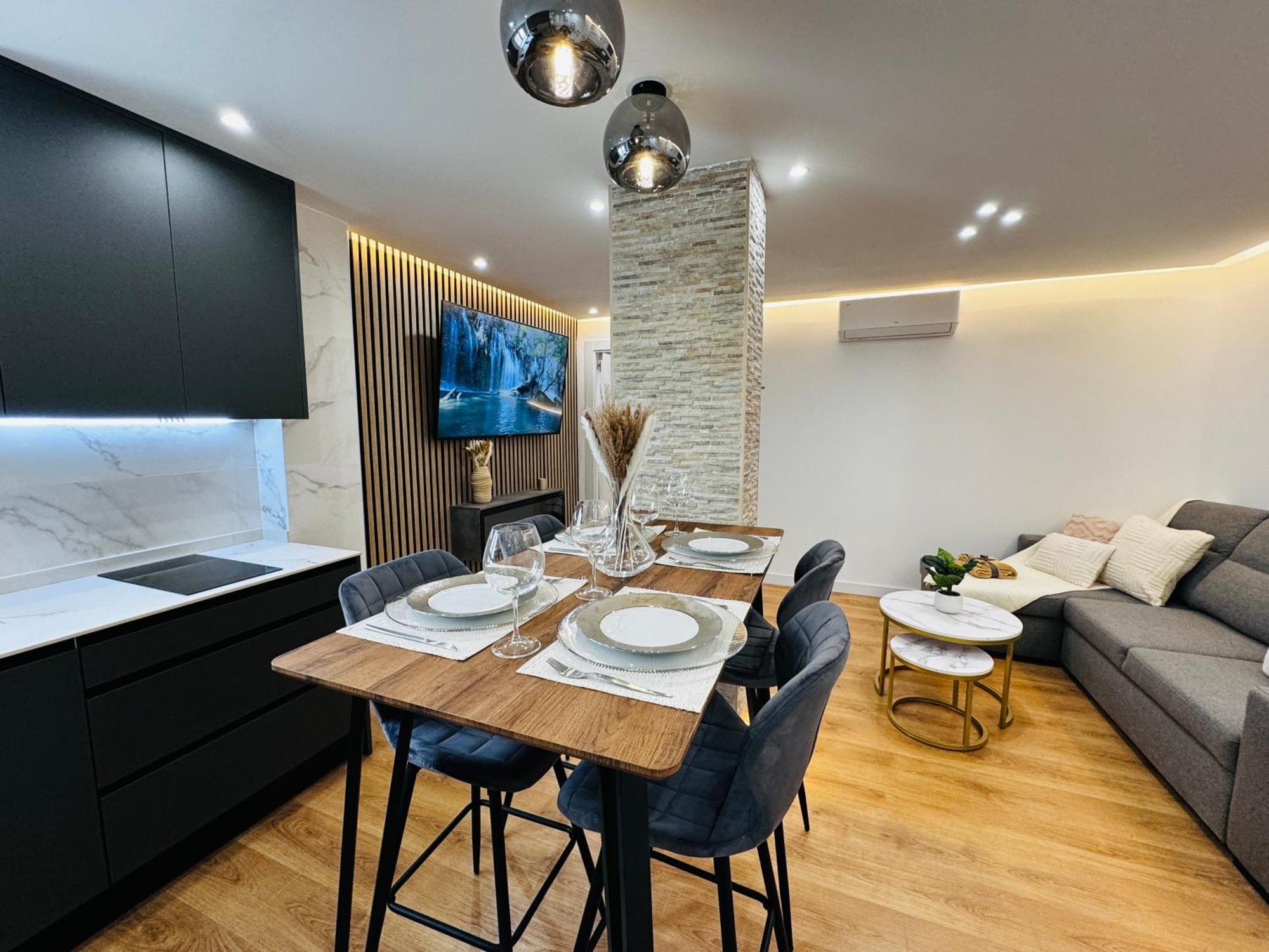 La Plaza Del Pilar Appartement Zaragoza Buitenkant foto